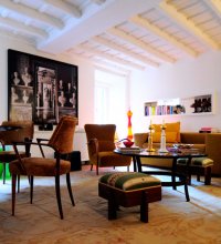 Elegant Rome apartment with a view in Monti