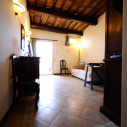 Fontana di Trevi cheap terrace studio – Rome apartments for rent | © Romeloft Rome apartments