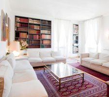 Spanish Steps apartment for rent, Rome