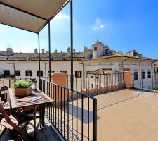 Spanish Steps - Rome terrace apartment with view