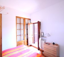 Trastevere cheap terrace studio apartment