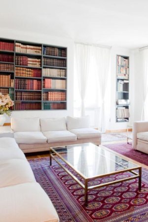 Spanish Steps apartment for rent, Rome