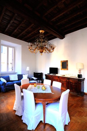   Pantheon appartement: Jusqu’à 6 personnes