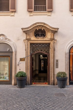   Place d’Espagne élégant appartement: Jusqu’à 6+1 personnes