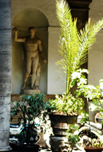 rome historical center apartment entrance