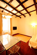 family apartment rome trastevere