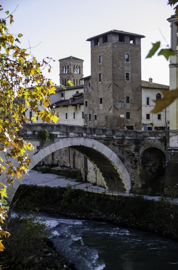Fabricius Bridge over Tiber river
