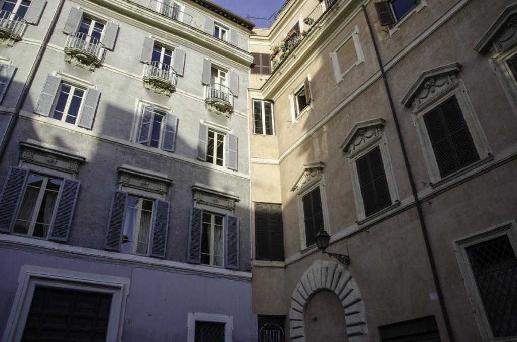 Houses and Palaces of the former Jewish Ghetto