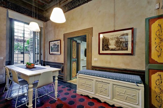 Valadier historic residence: Up to 5 people
