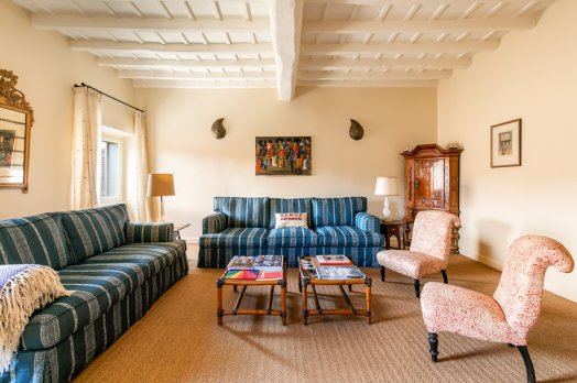Trastevere Luxury Home: Up to 4 people