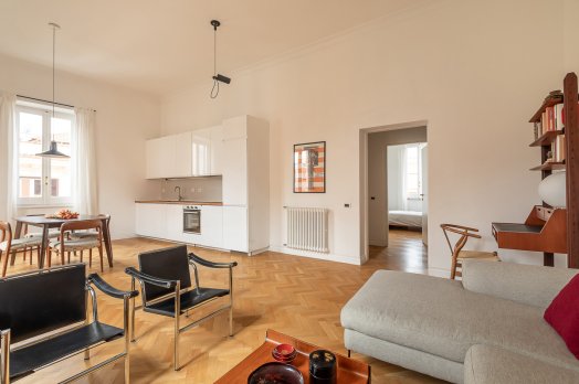Colosseum bright apartment: Up to 5 people