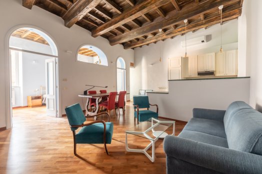 Trastevere Charming Apartment: 2+2 people