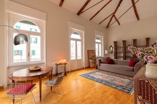 Trilussa Classy Terrace Apartment: Up to 2+2 people