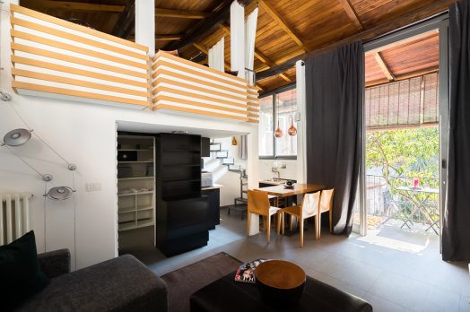 Rome Trastevere Loft: Up to 2 people - Rome Apartment Rentals