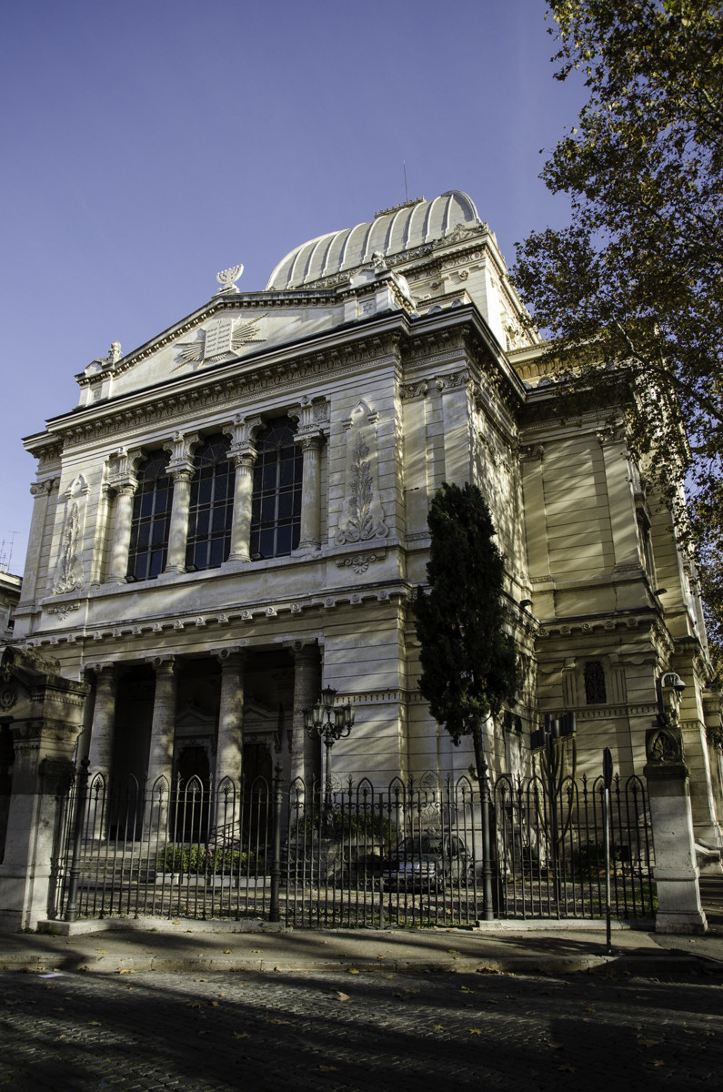 Guide to the Jewish Ghetto area of Rome, Italy